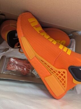 adidas x Pharrell Williams - HU NMD Orange / Bright Orange / Core Black Low Top